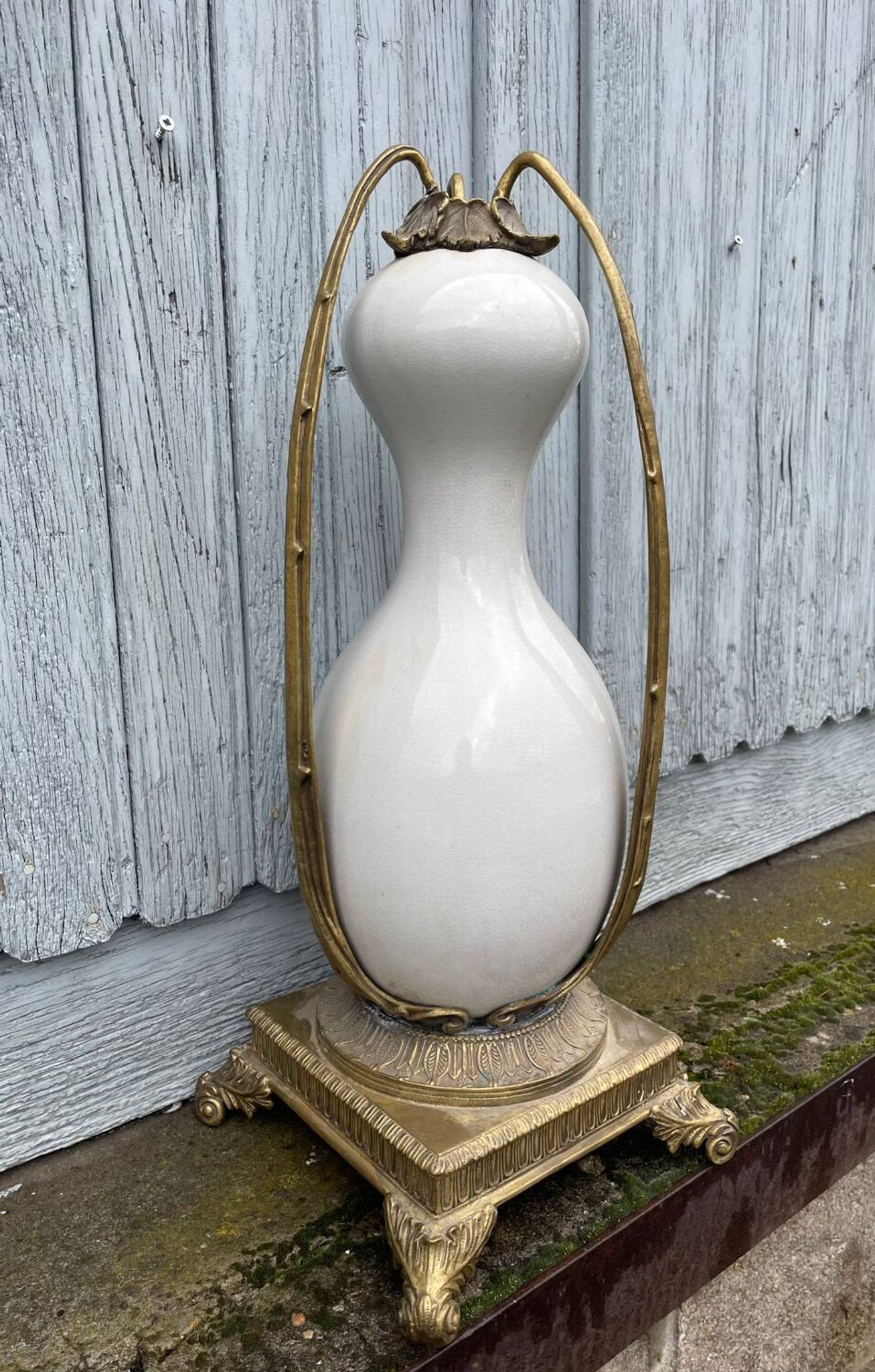 Porcelain and bronze vase
