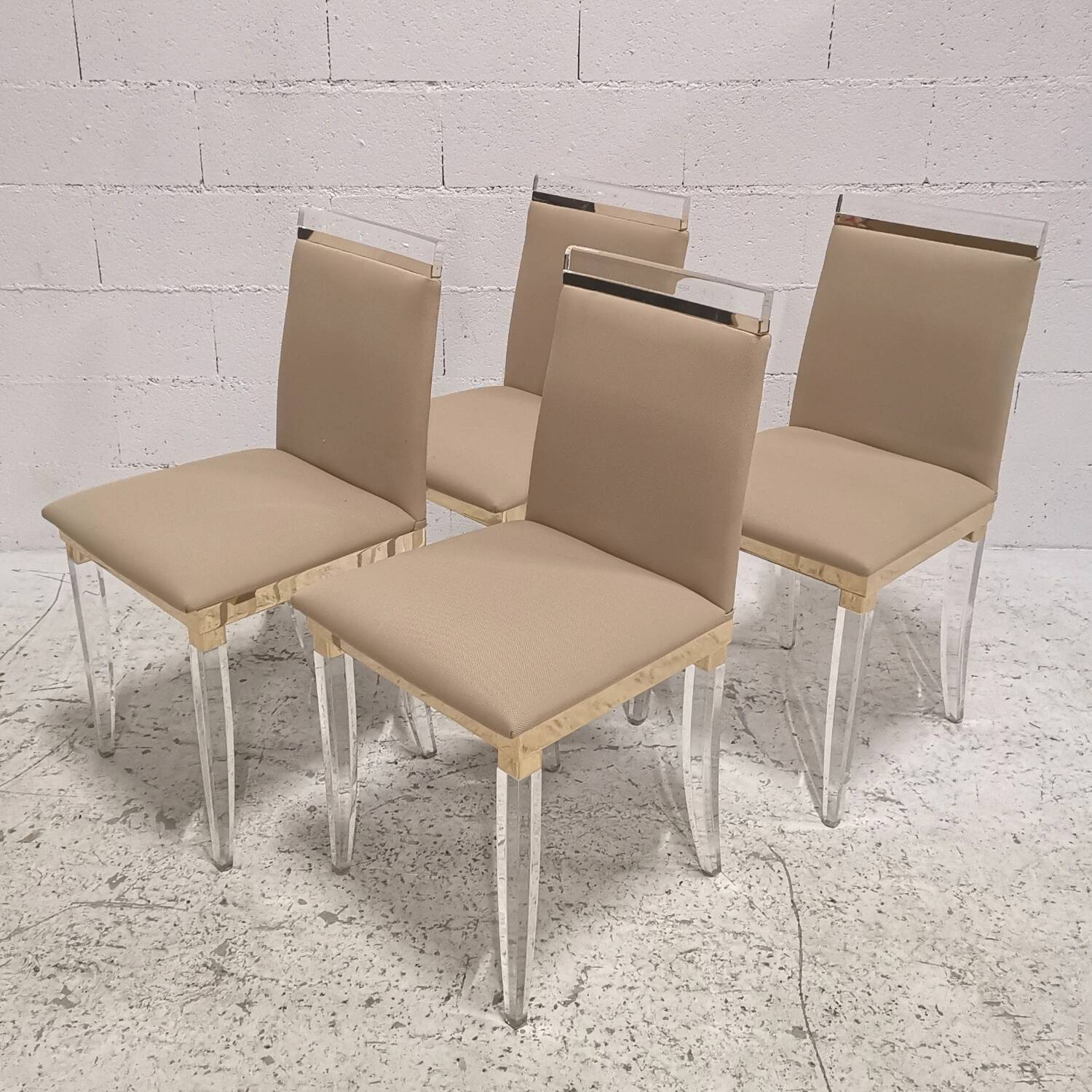 Set de 4 chaises design Hollywood Regency altuglas