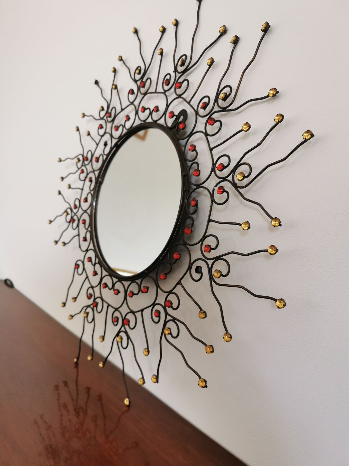 Vintage mirror deco