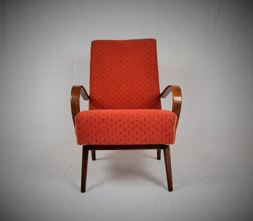 Curved wooden armchair from Ton 1960