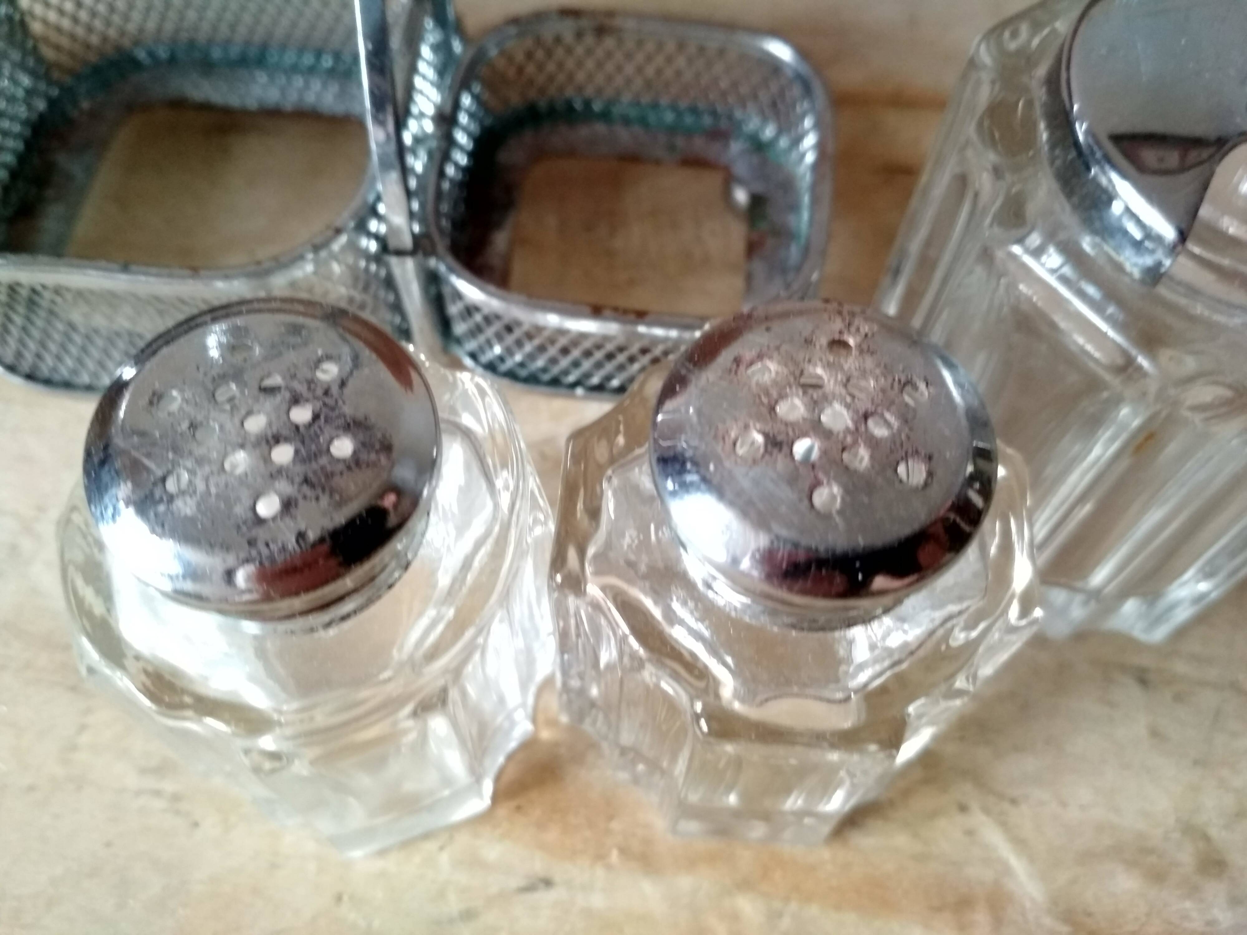 Set of 2 small salt pots and mustard pot in molded glass on their metal servant