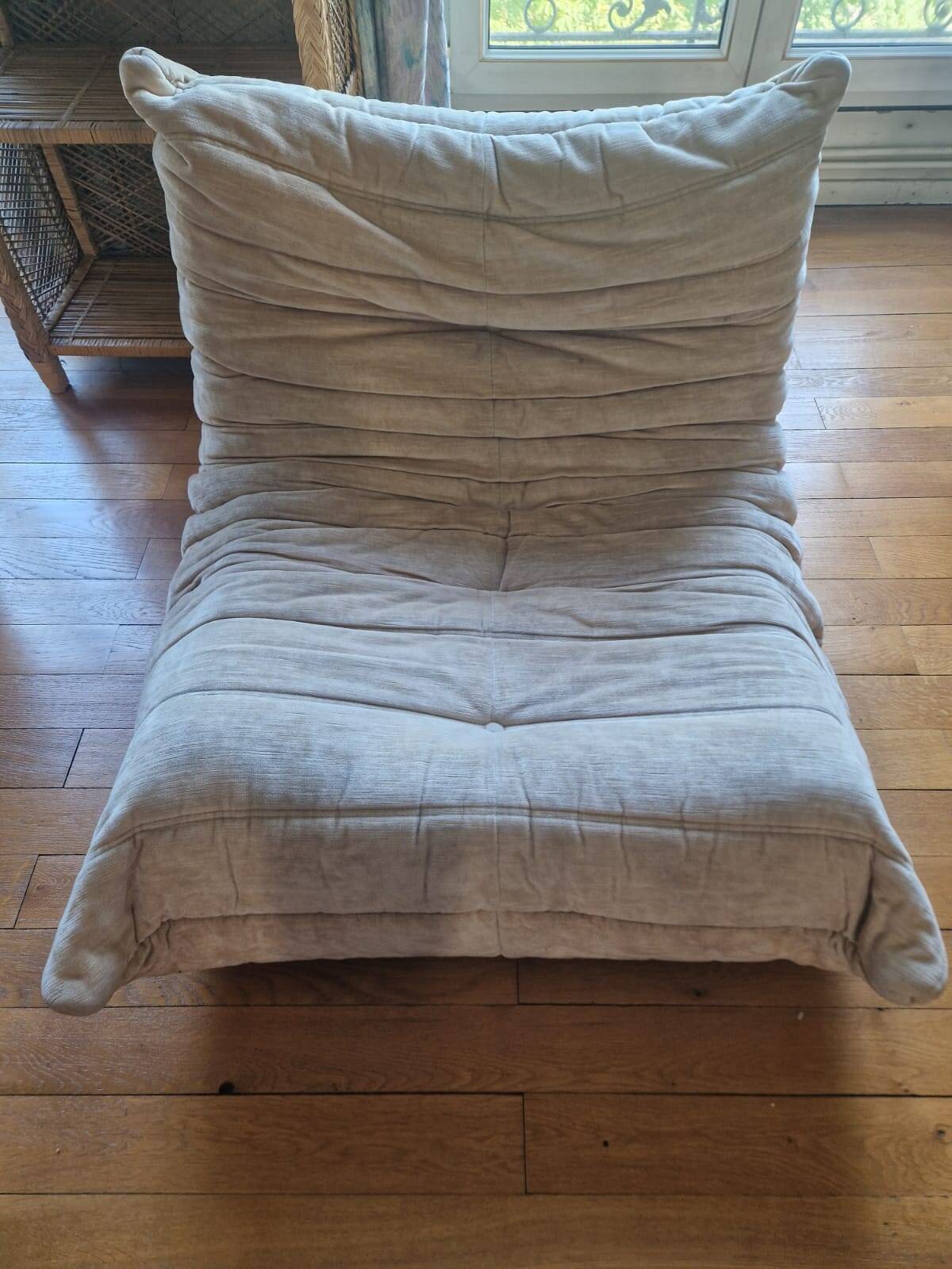 3 chauffeuses dont 1 d'angle TOGO Ligne Roset dessiné par Michel Ducaroy