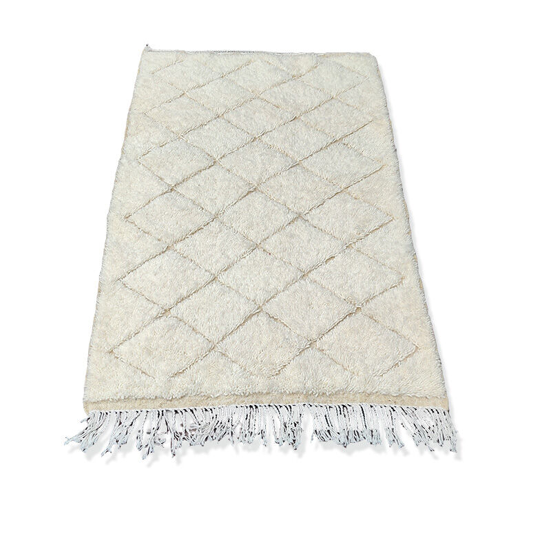 Berber carpet in white wool 105x170 cm