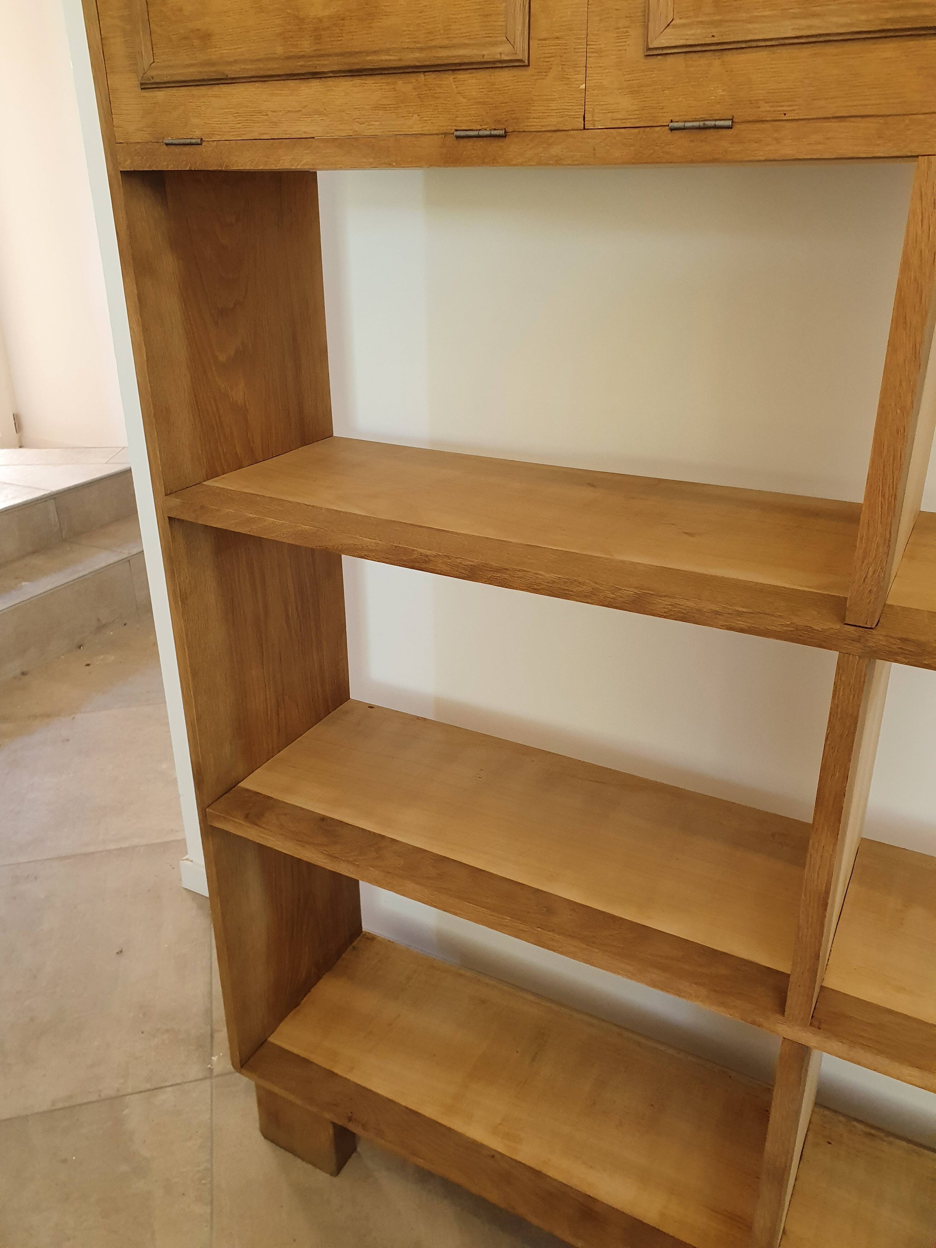 Notary shelf library