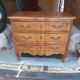 Commode arbalette