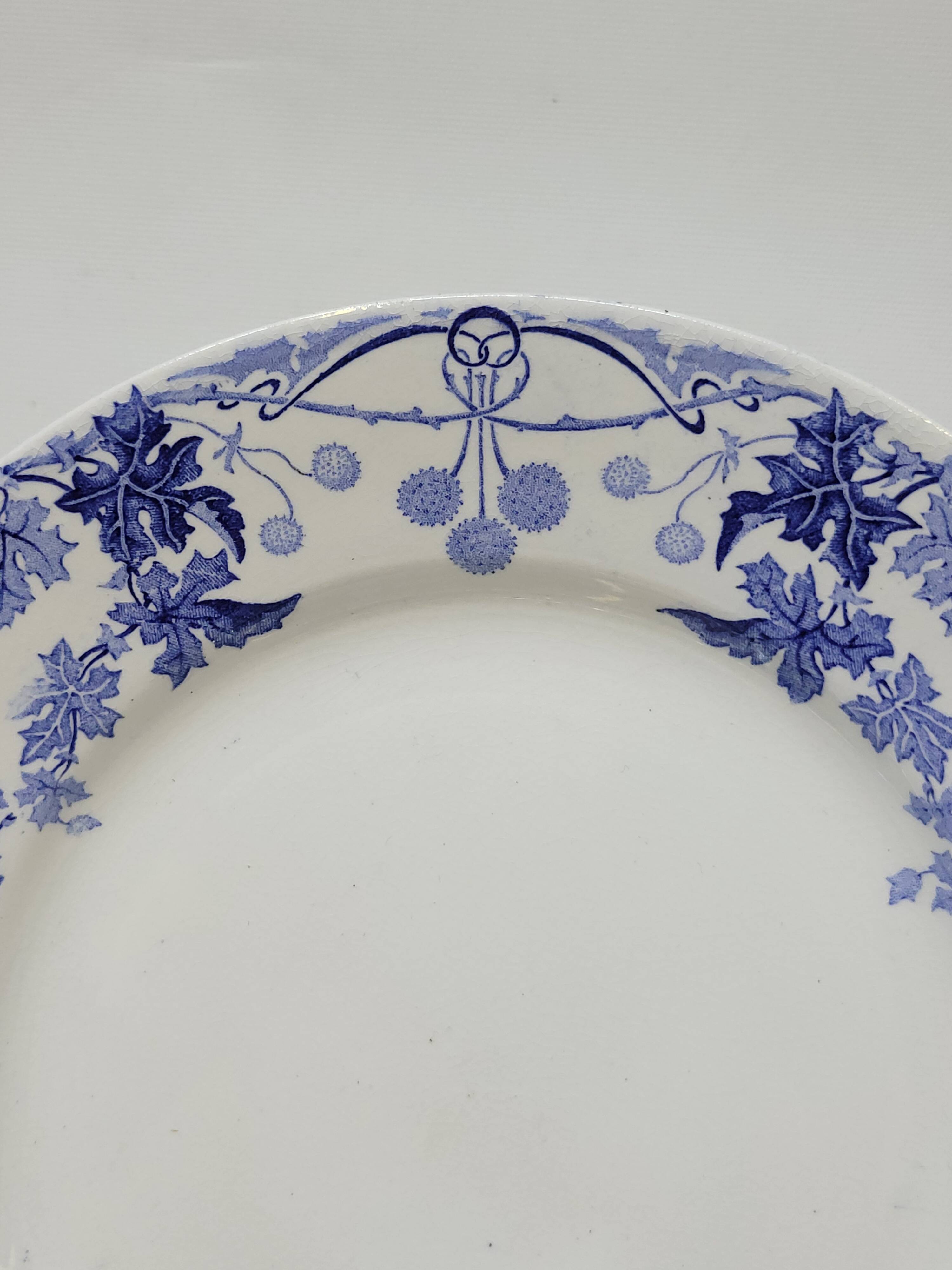 6 Small Flat Plates KG Lunéville Model Lautrec Art Nouveau Decor