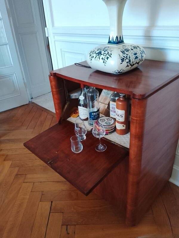 Antique bar cabinet on wheels