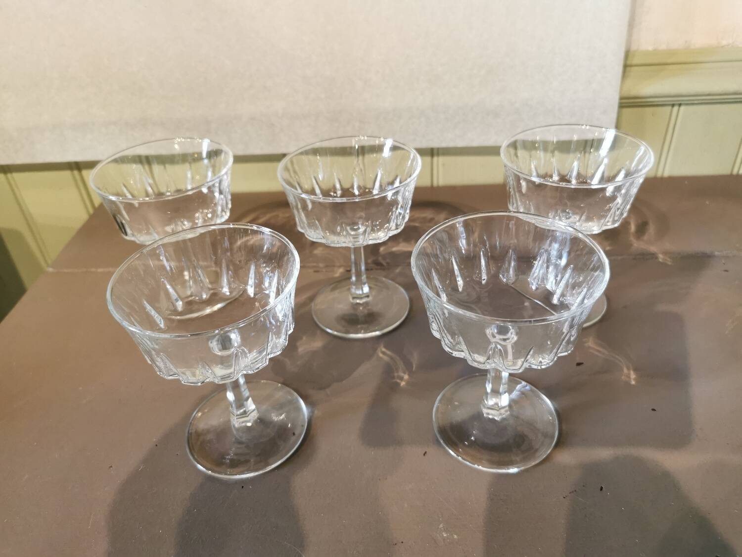 Set of 5 vintage champagne glasses