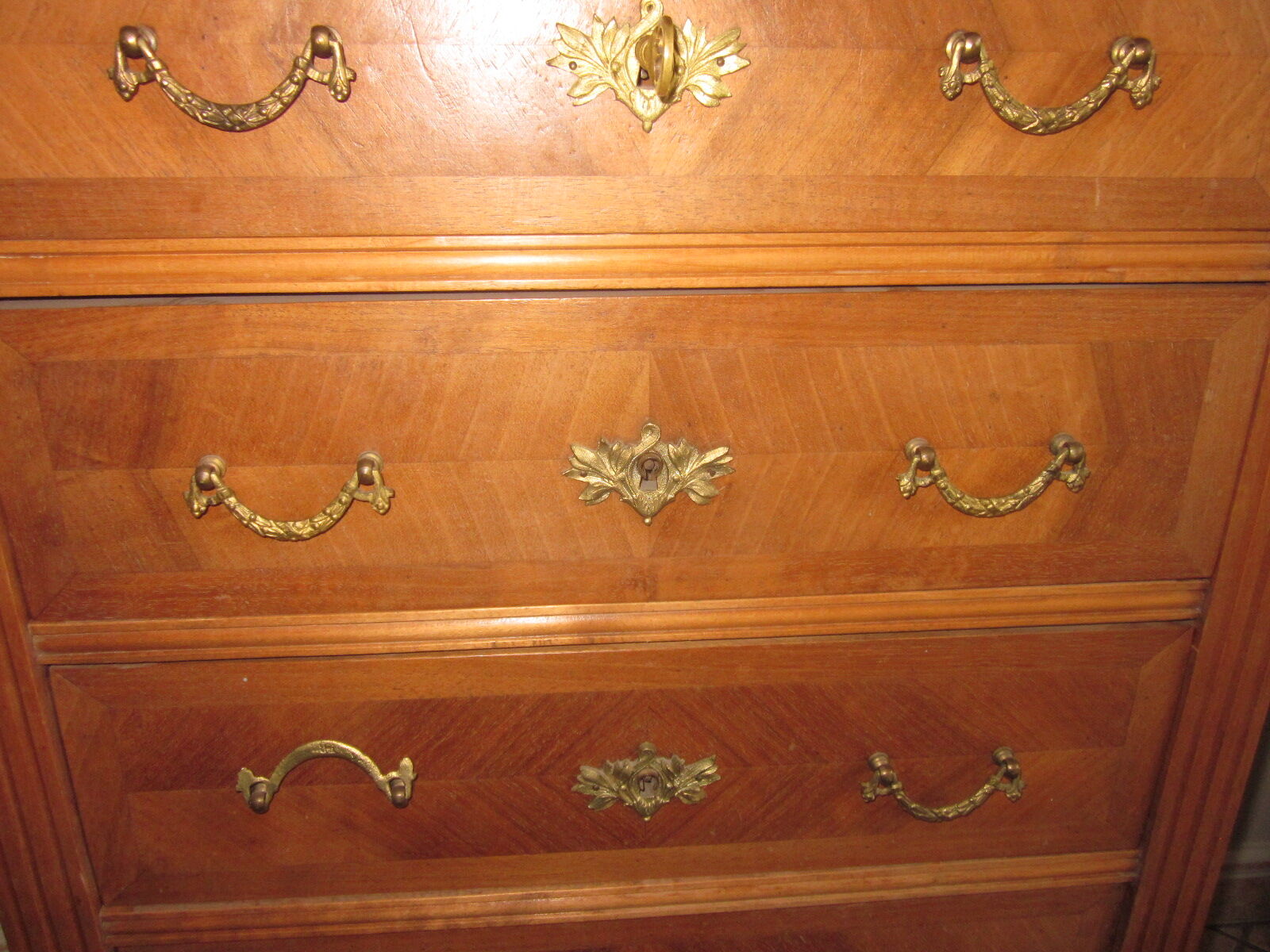Commode en marqueterie 4 tiroirs 1920