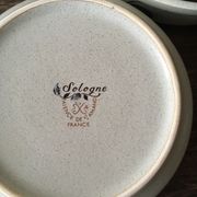 Salad bowl and 5 assorted hollow plates St-Amand Sologne