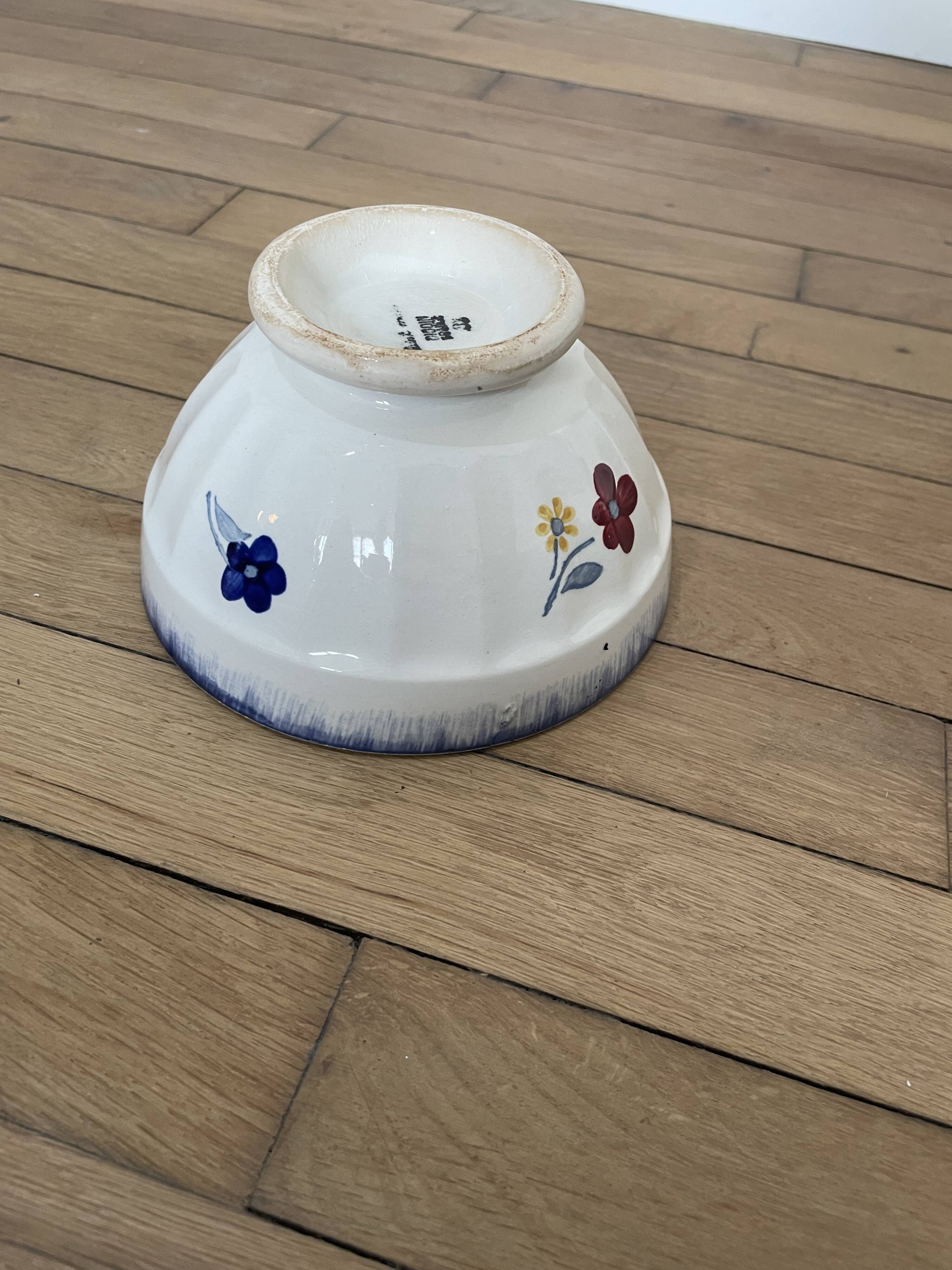 Digoin bowl, Mary Lou model 251003