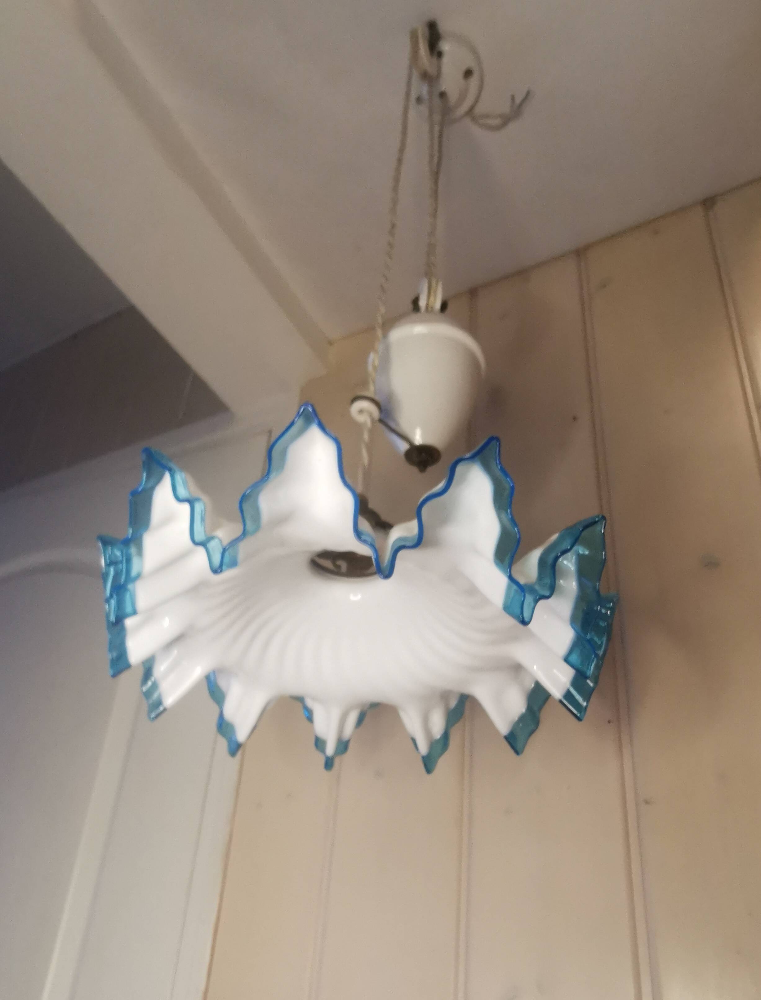 Suspension Up and down Opaline and porcelain