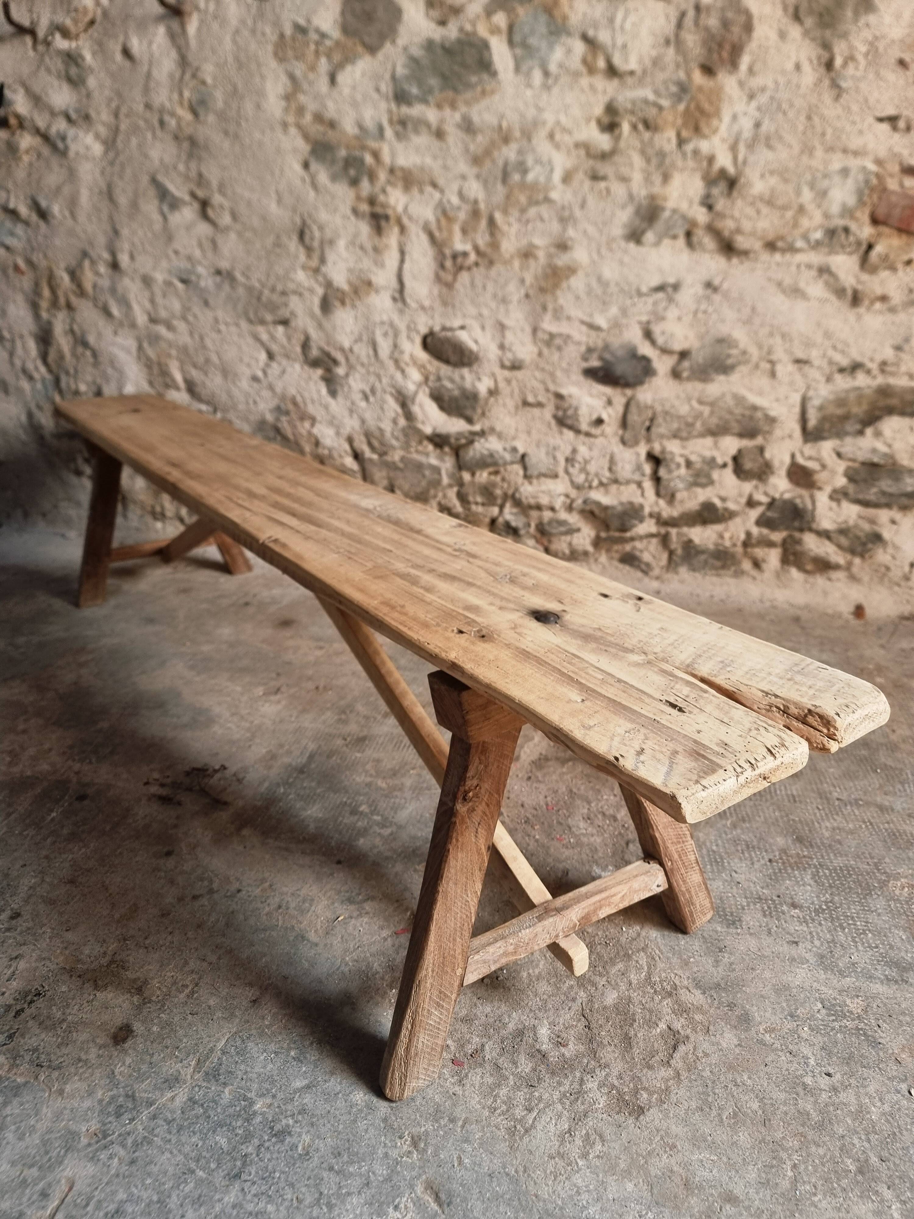 French antique wooden bench – Rustic farmhouse bench – Poplar and chestnut – Late 19th century – 198 cm