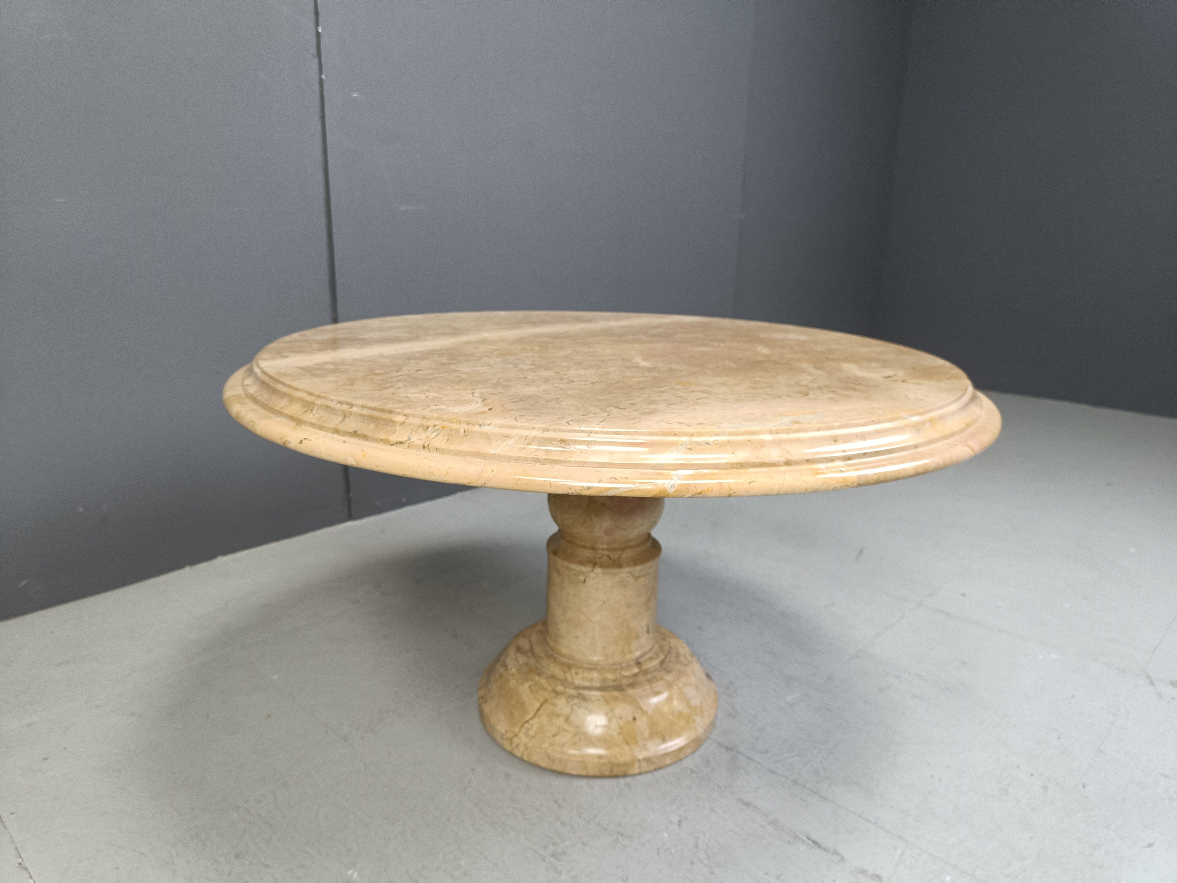 Vintage round Italian marble coffee table, 1960s