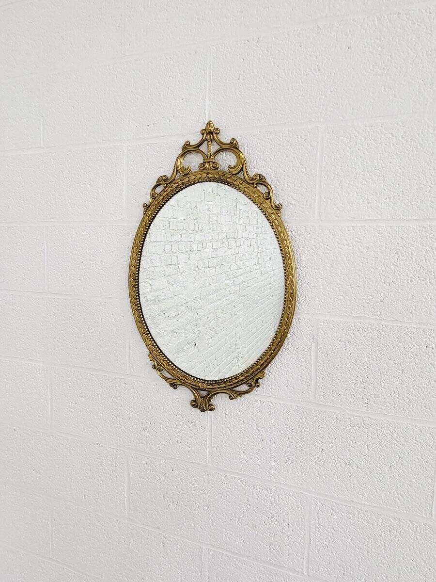 Miroir Médaillon Ovale en Laiton, Italie, 1950s