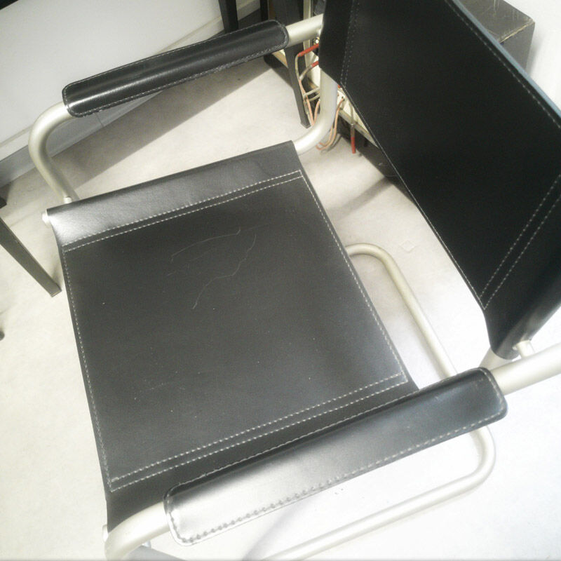 Cantilever S34 armchair