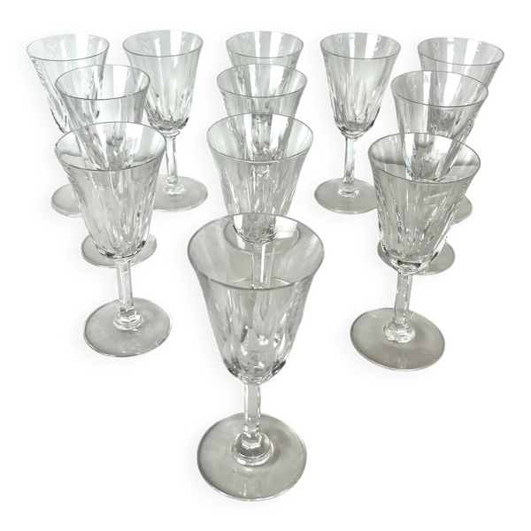 12 verres à vin Saint-Louis modèle ''Cerdagne