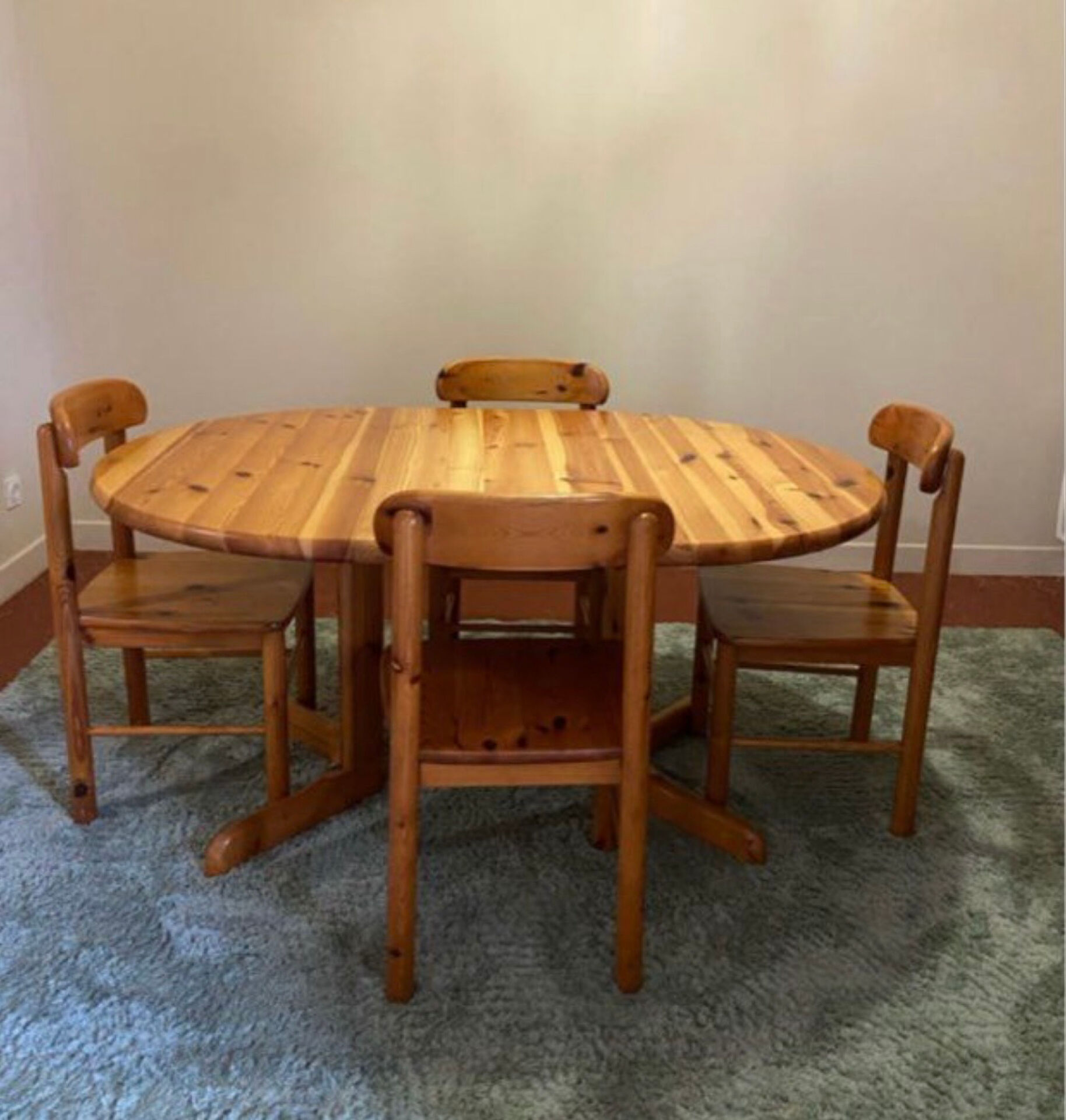 Table and chairs, pine, 1960s.