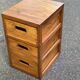 Commode scandinave en bois massif type meuble de métier