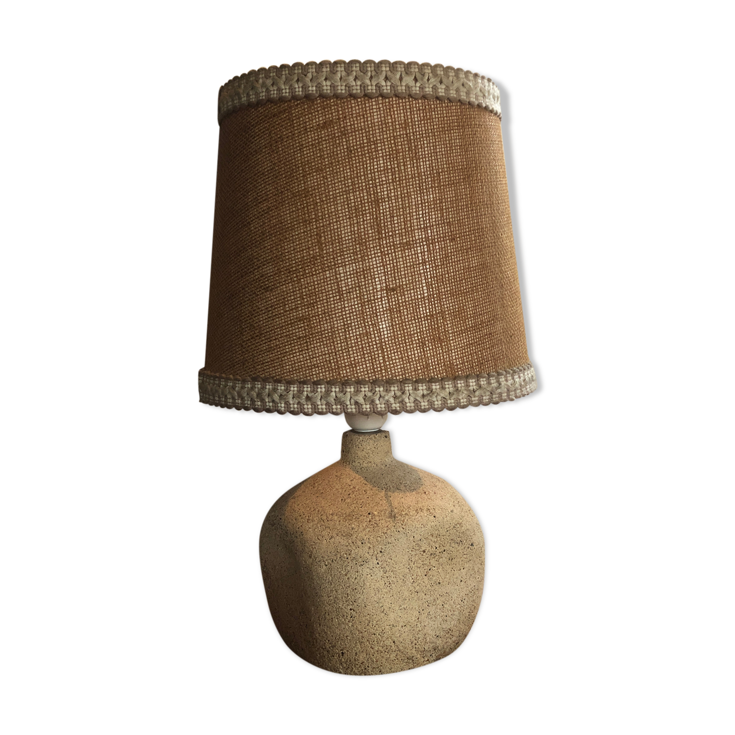 Stone lamp