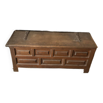 Coffre en bois vintage
