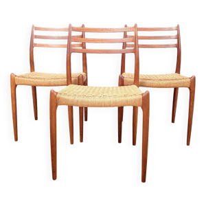 Chaises modèle 78, conçues