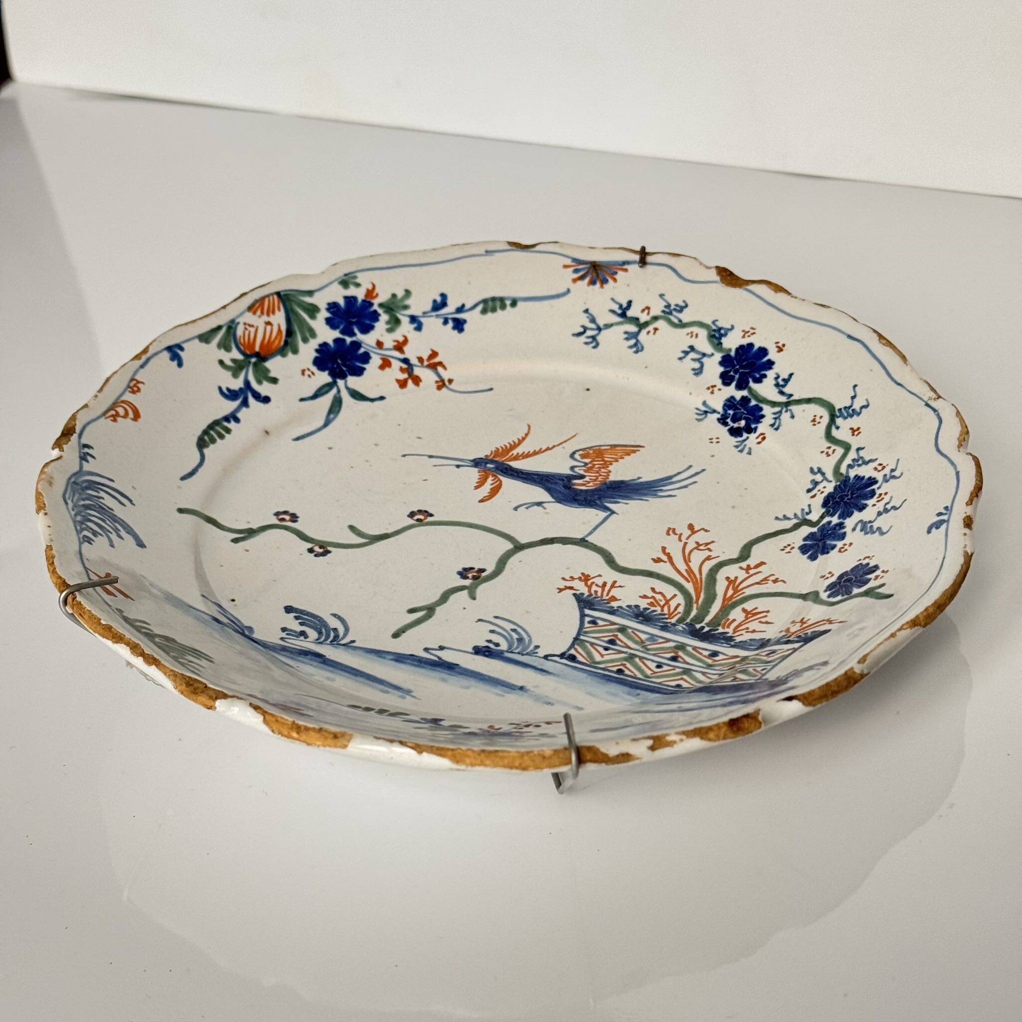 2 Plates in Nevers Earthenware (known as La Rochelle) | Bird | 18th century