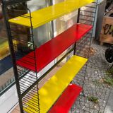 Floor on feet of the brand Drentea Emmen-Holland