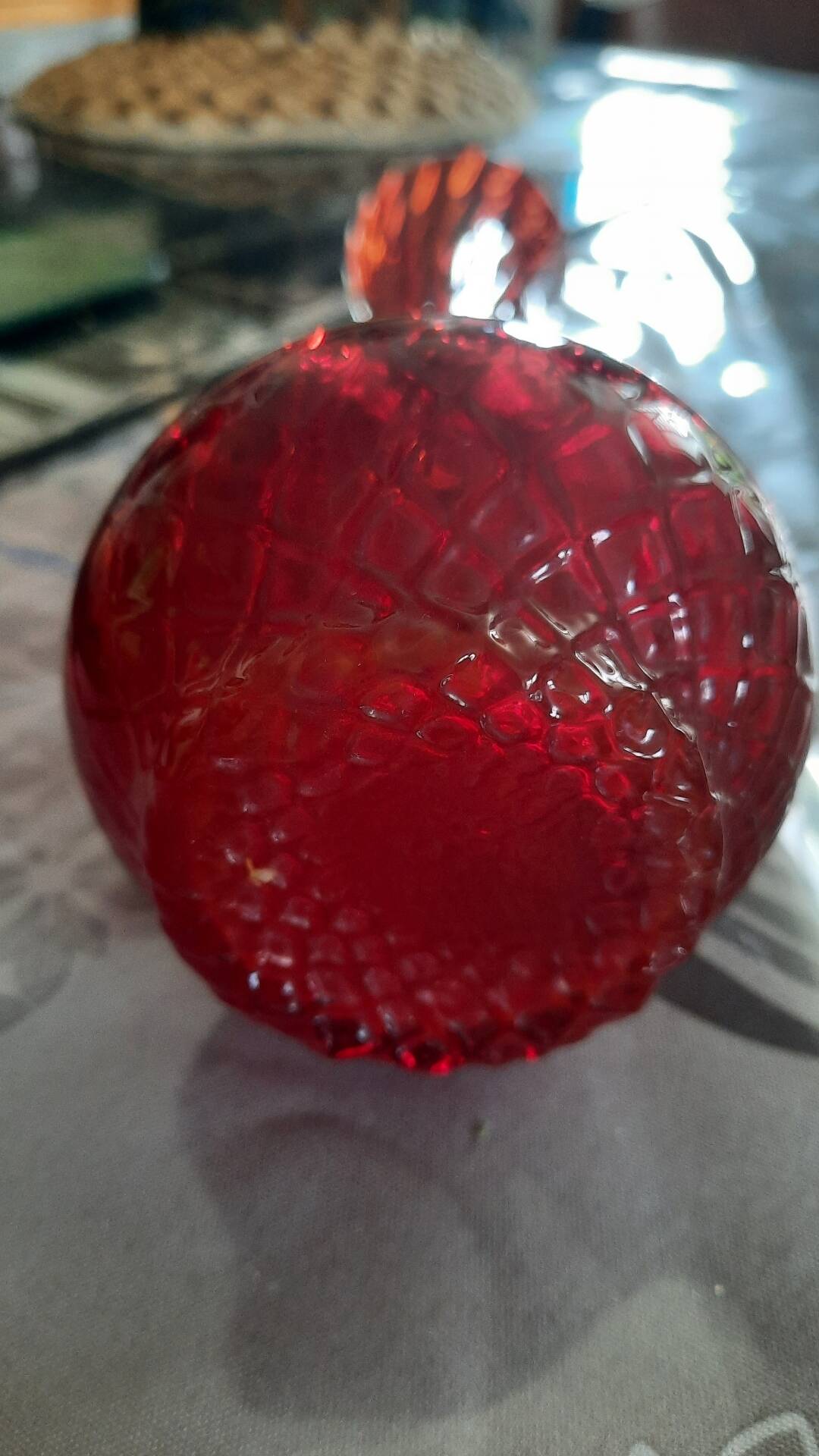 Vase soliflore en verre soufflé rouge ruby