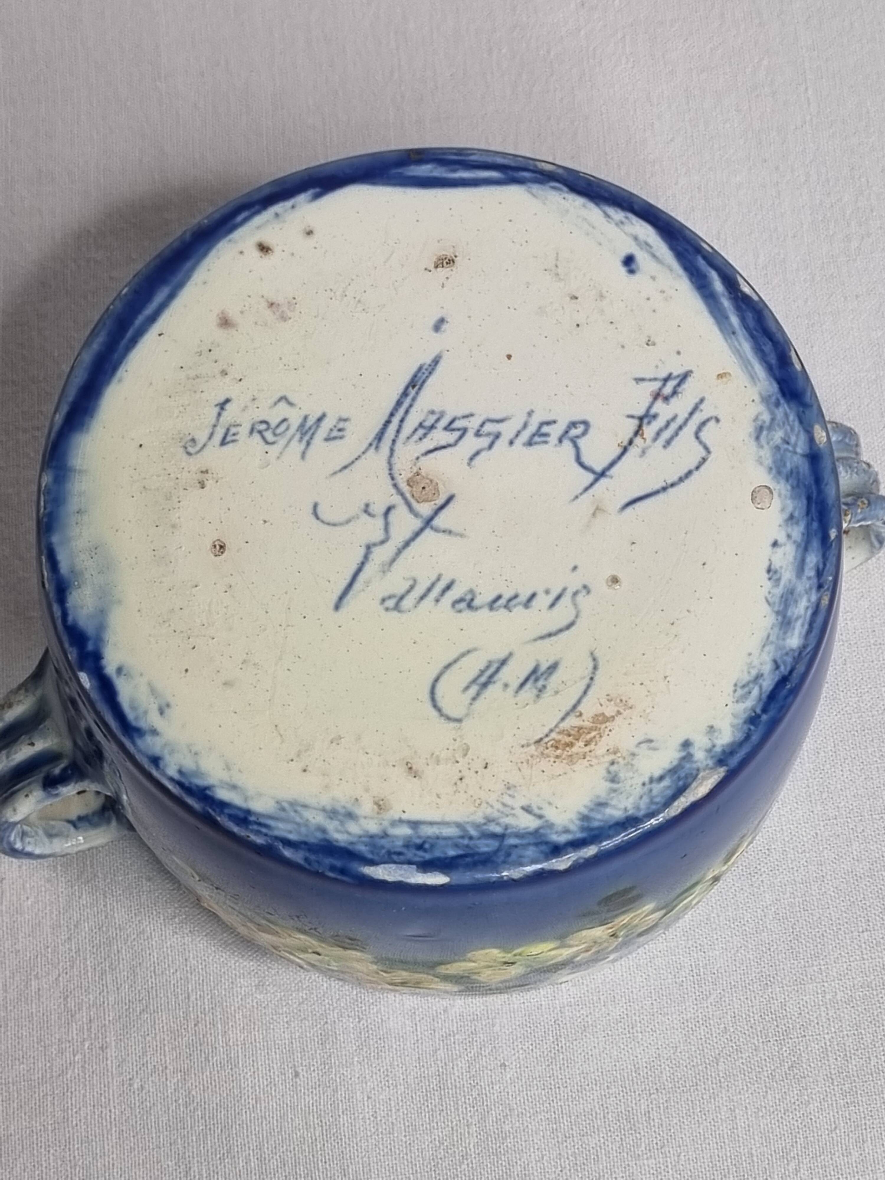 Small enamelled earthenware planter signed Jérôme Massier 19th century 10.5 cm