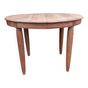 Art Deco table in solid oak