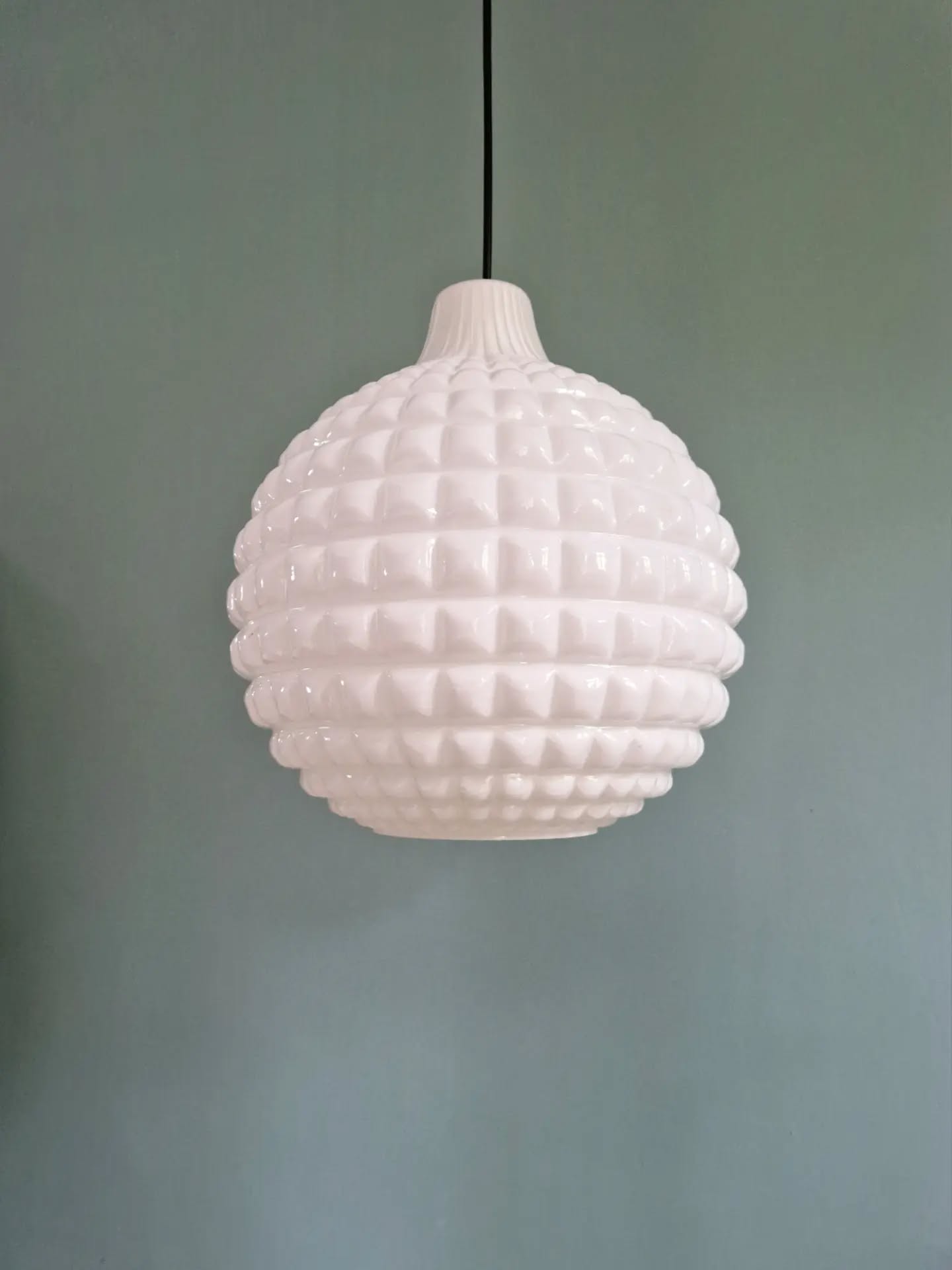 White opaline spherical pendant, Space Age, 1960-70