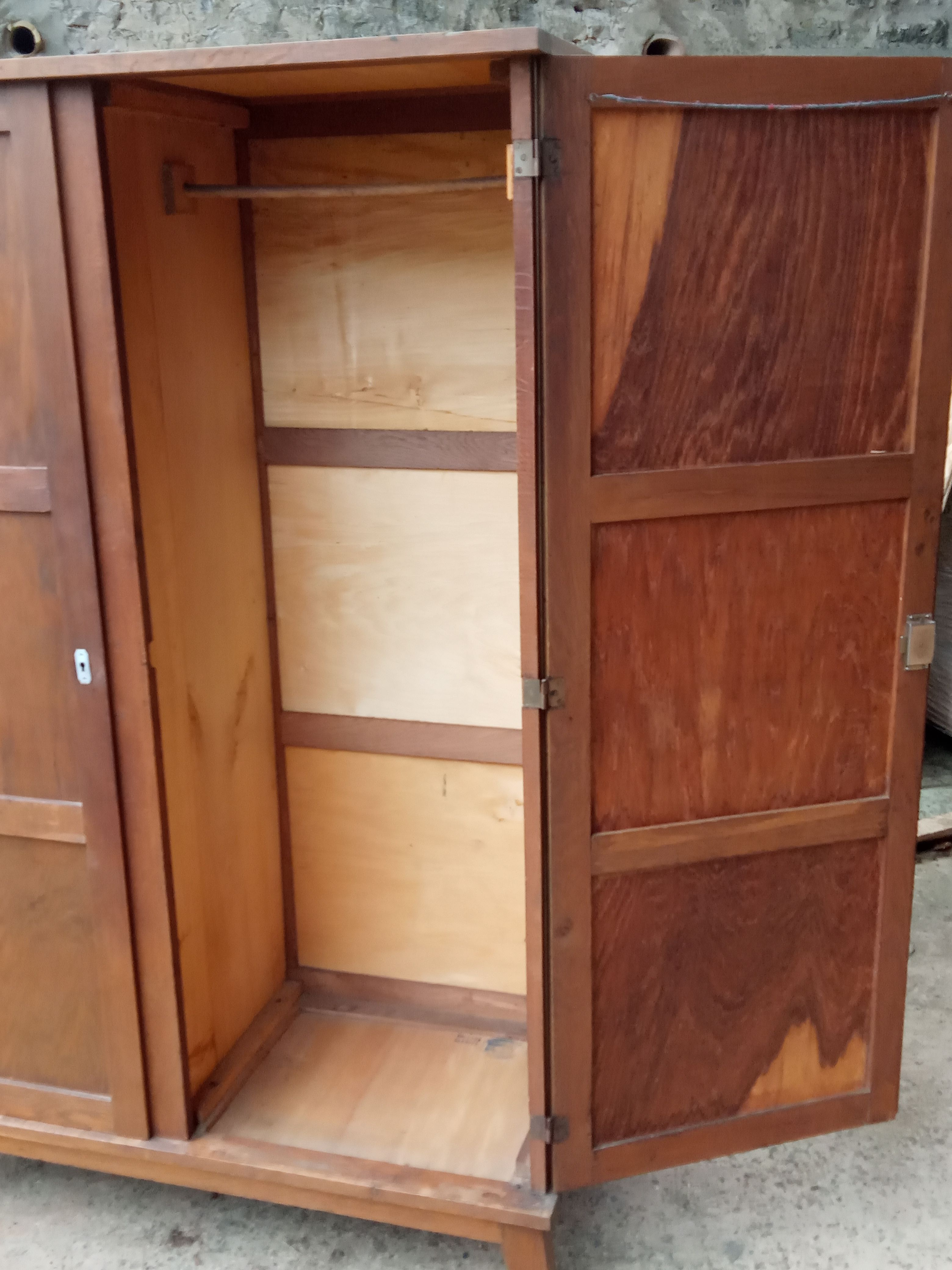 Rebuilding cabinet by René Gabriel, furniture for disaster victims