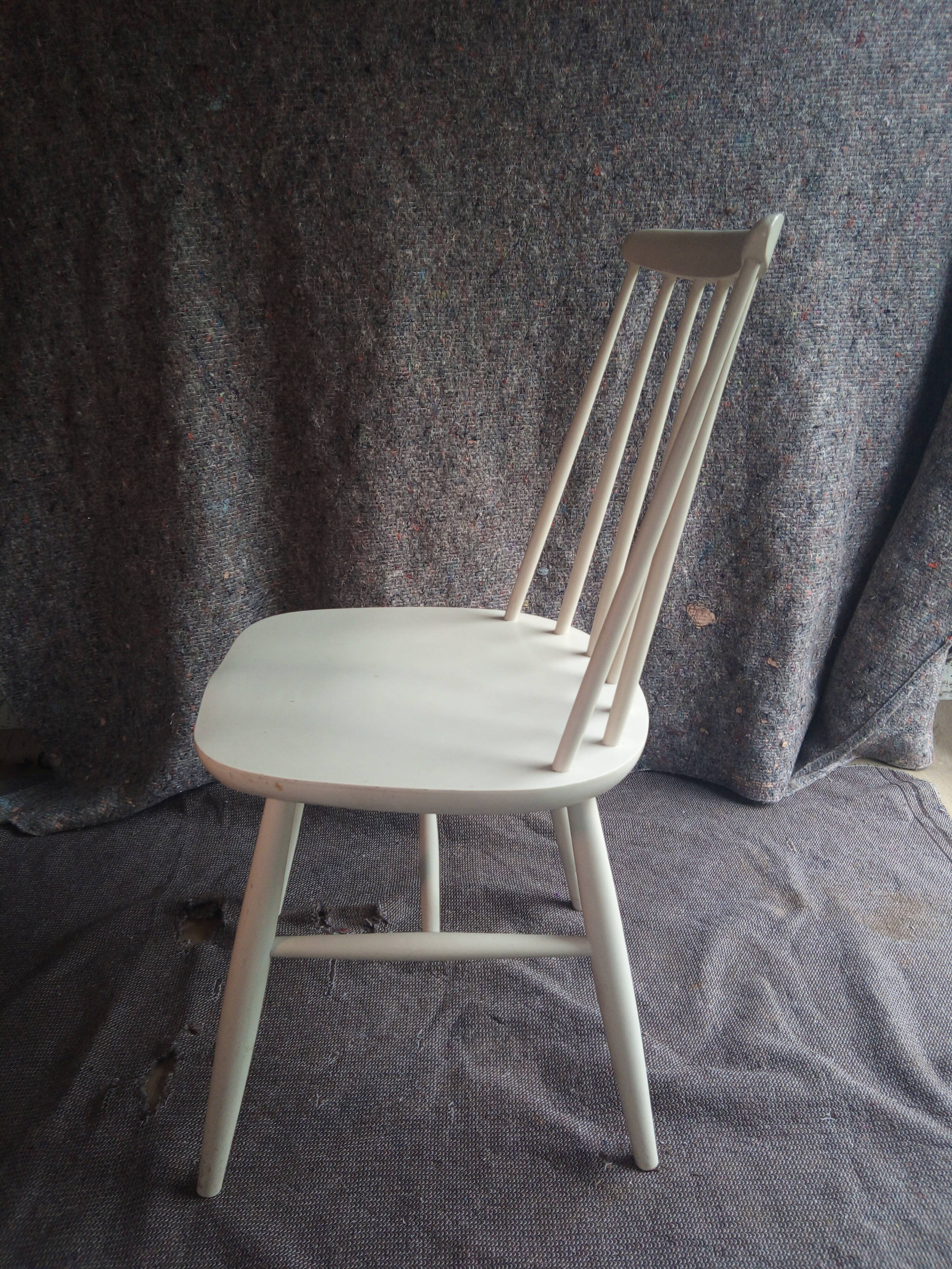 Scandinavian chair back bars