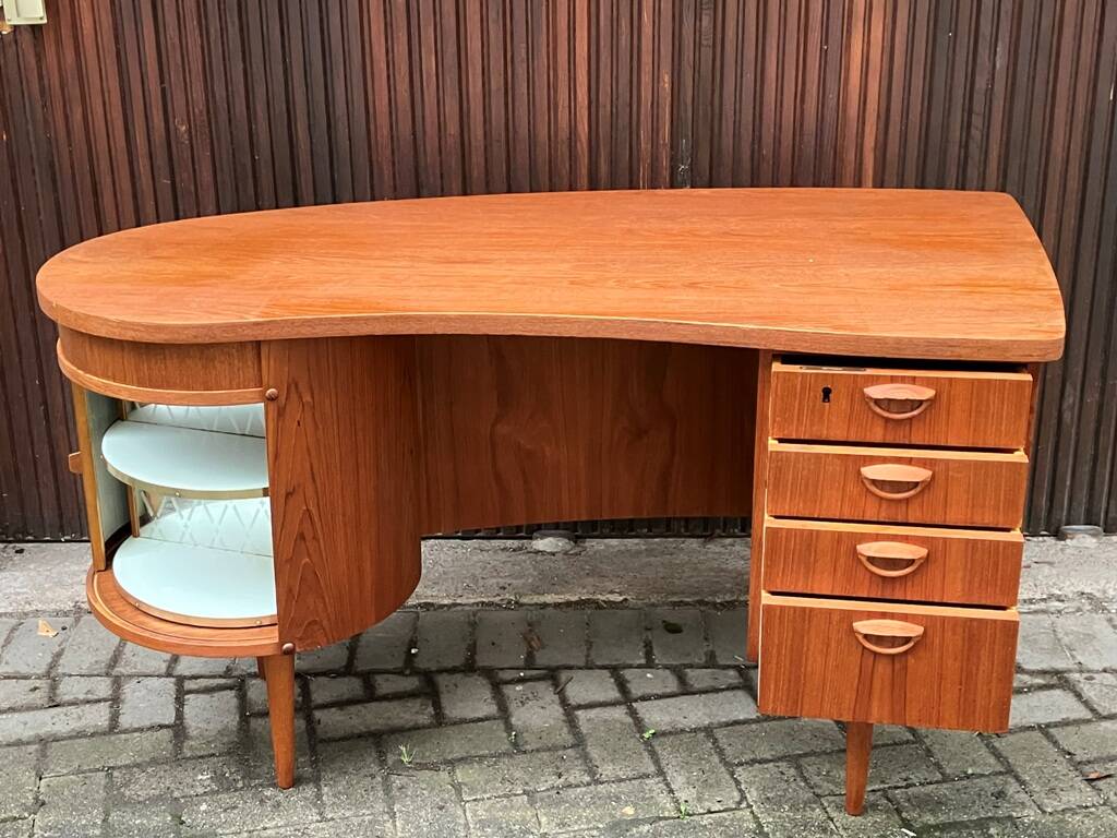 Teak desk model 54 kai kritiansen 50s