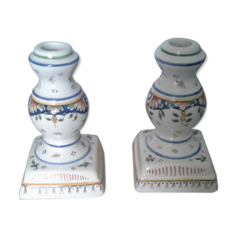 2 bougeoirs en faience signé R.Delarue