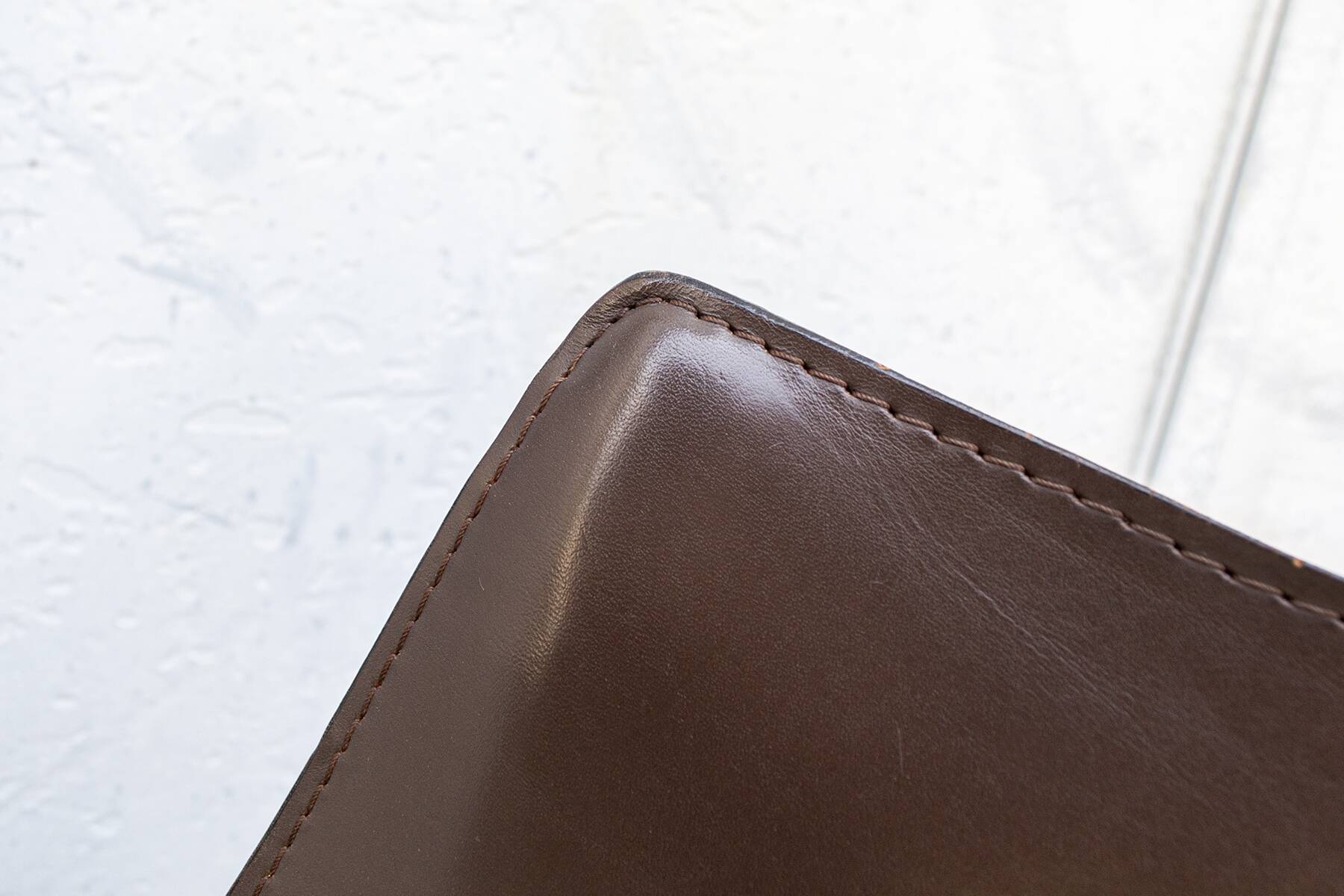 Sedie in cuoio Cab 413 di Mario Bellini per Cassina 1977