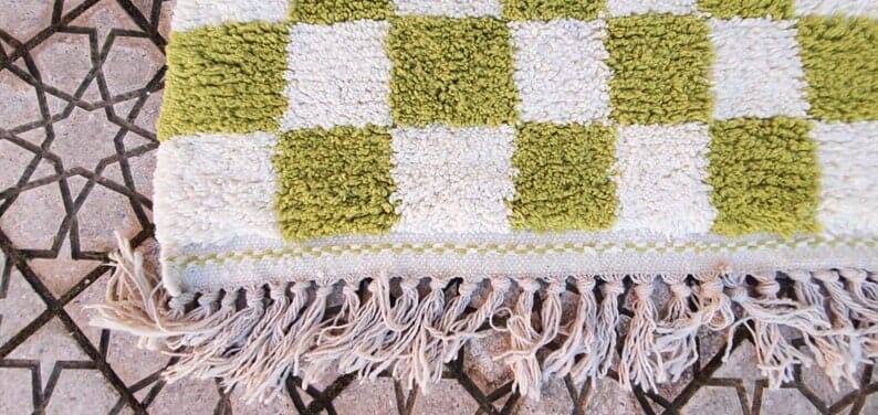 Handmade traditional Moroccan wool rug size 140 x 260 cm.