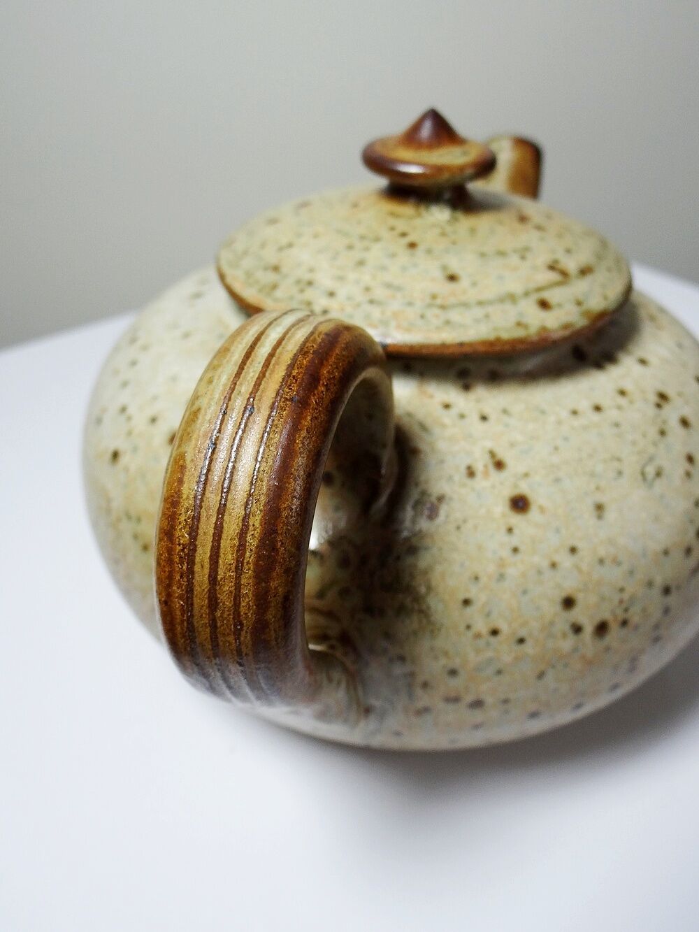 Glazed stoneware teapot by Jean-Pierre Prud’homme, La Borne, 1960s.