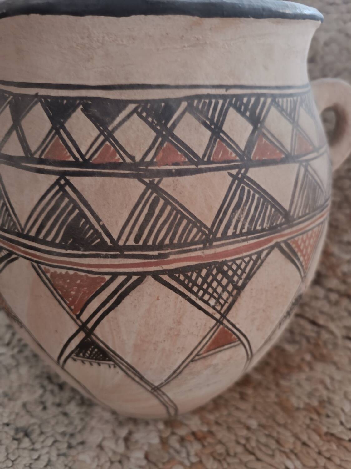 Berber pottery tribute Béni Saïd North of Morocco 31cm H