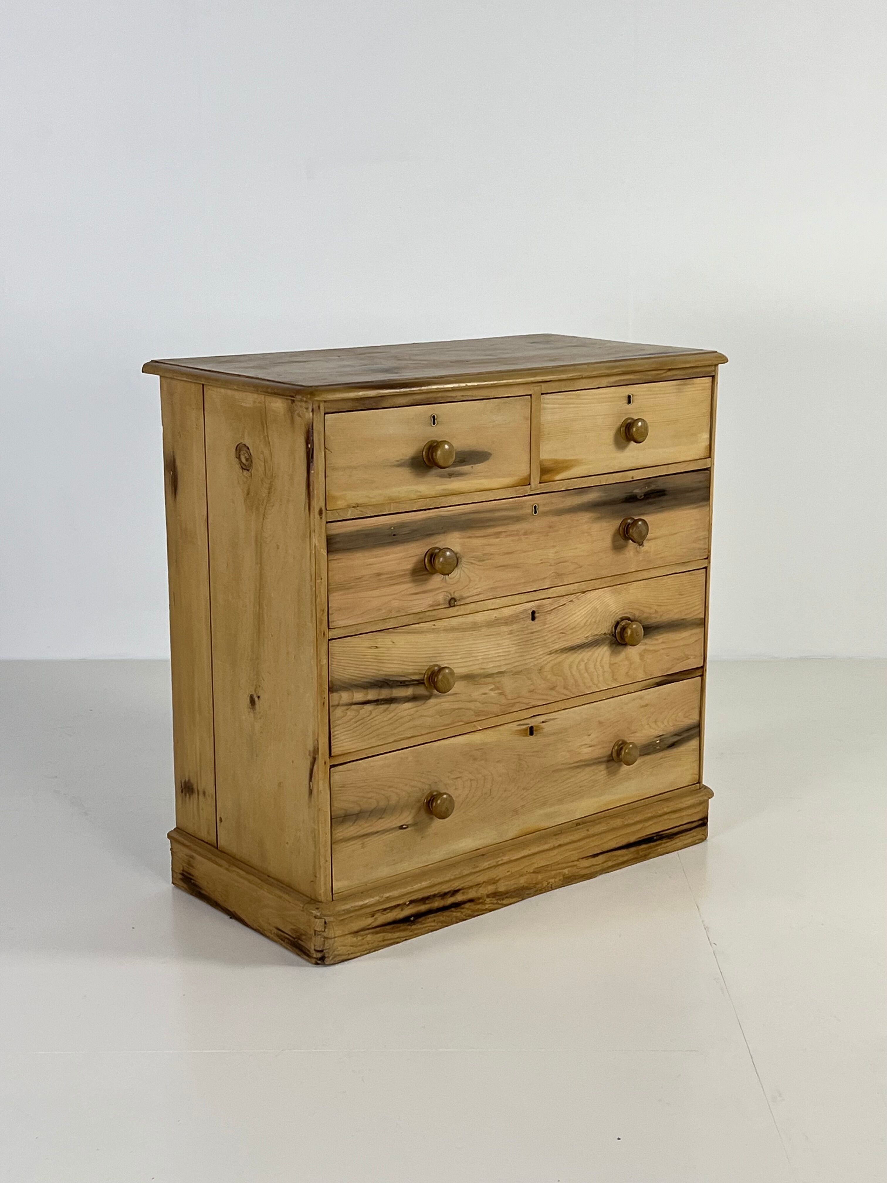 English chest of drawers pine wood