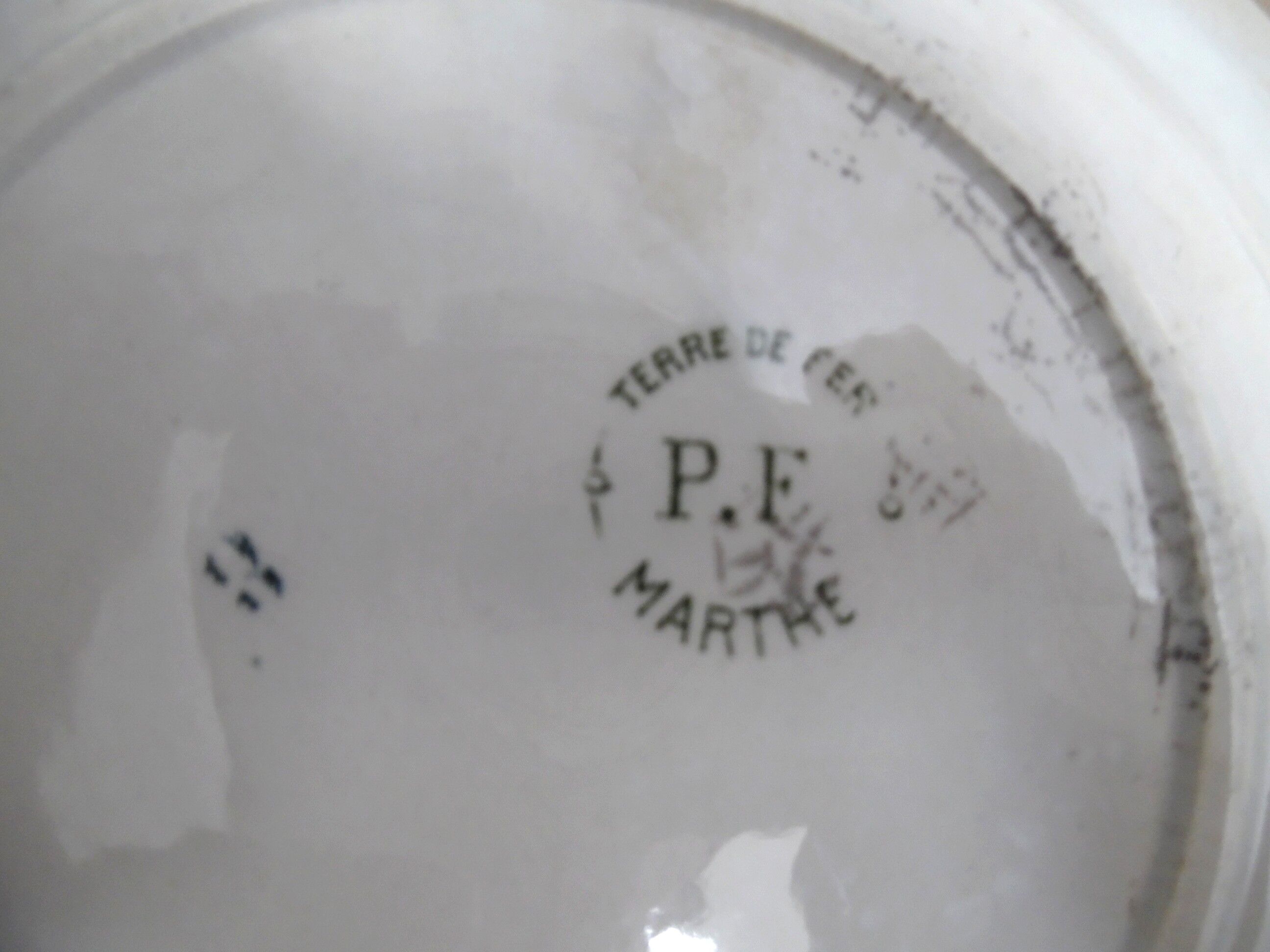 5 land of iron dessert plates