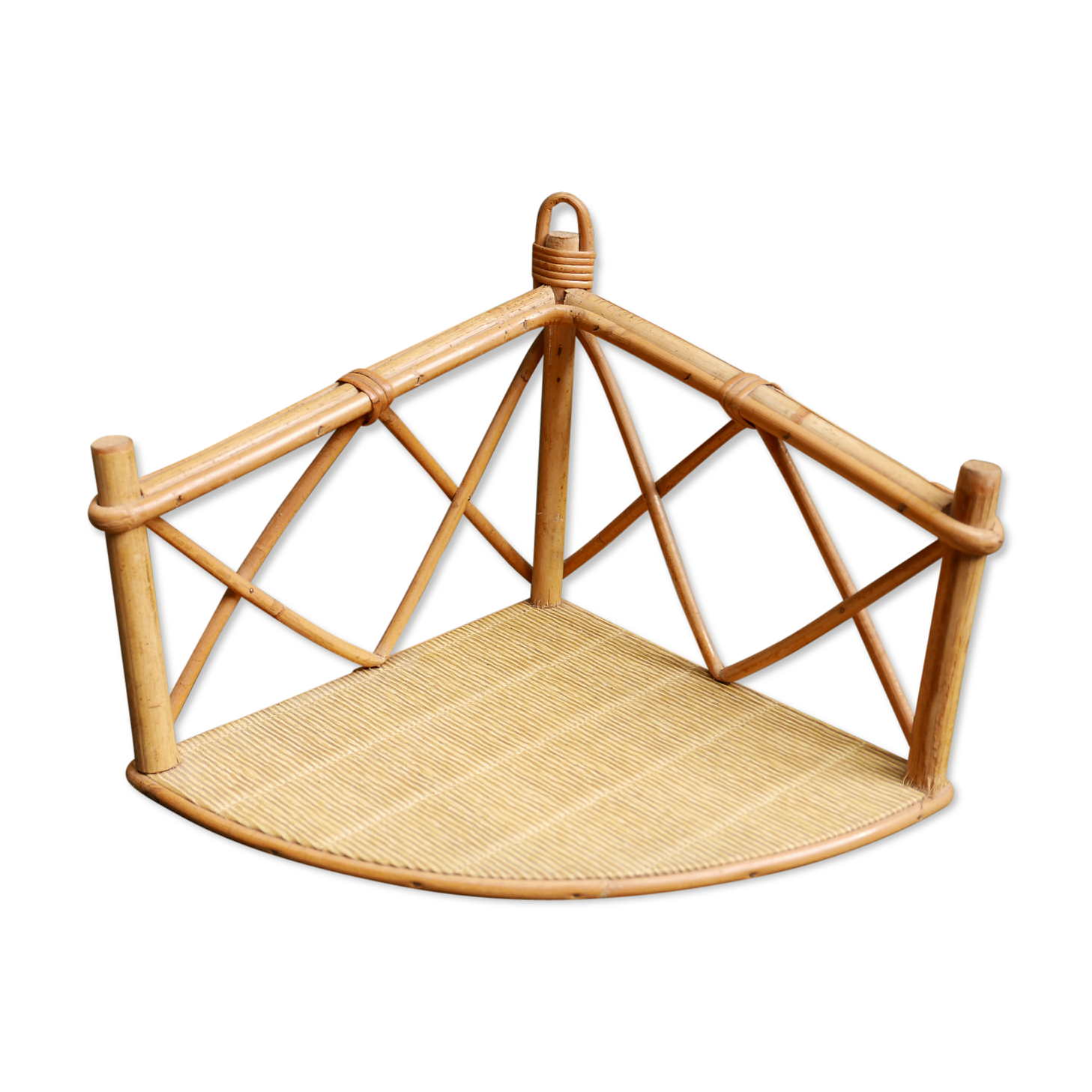 Vintage rattan corner