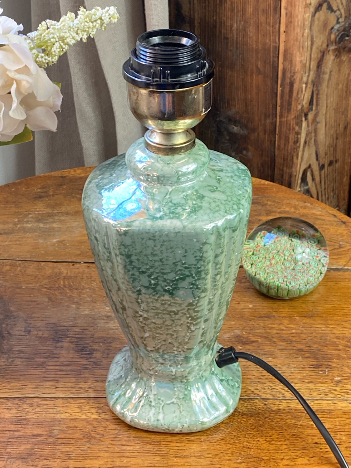 Marbled porcelain lamp base