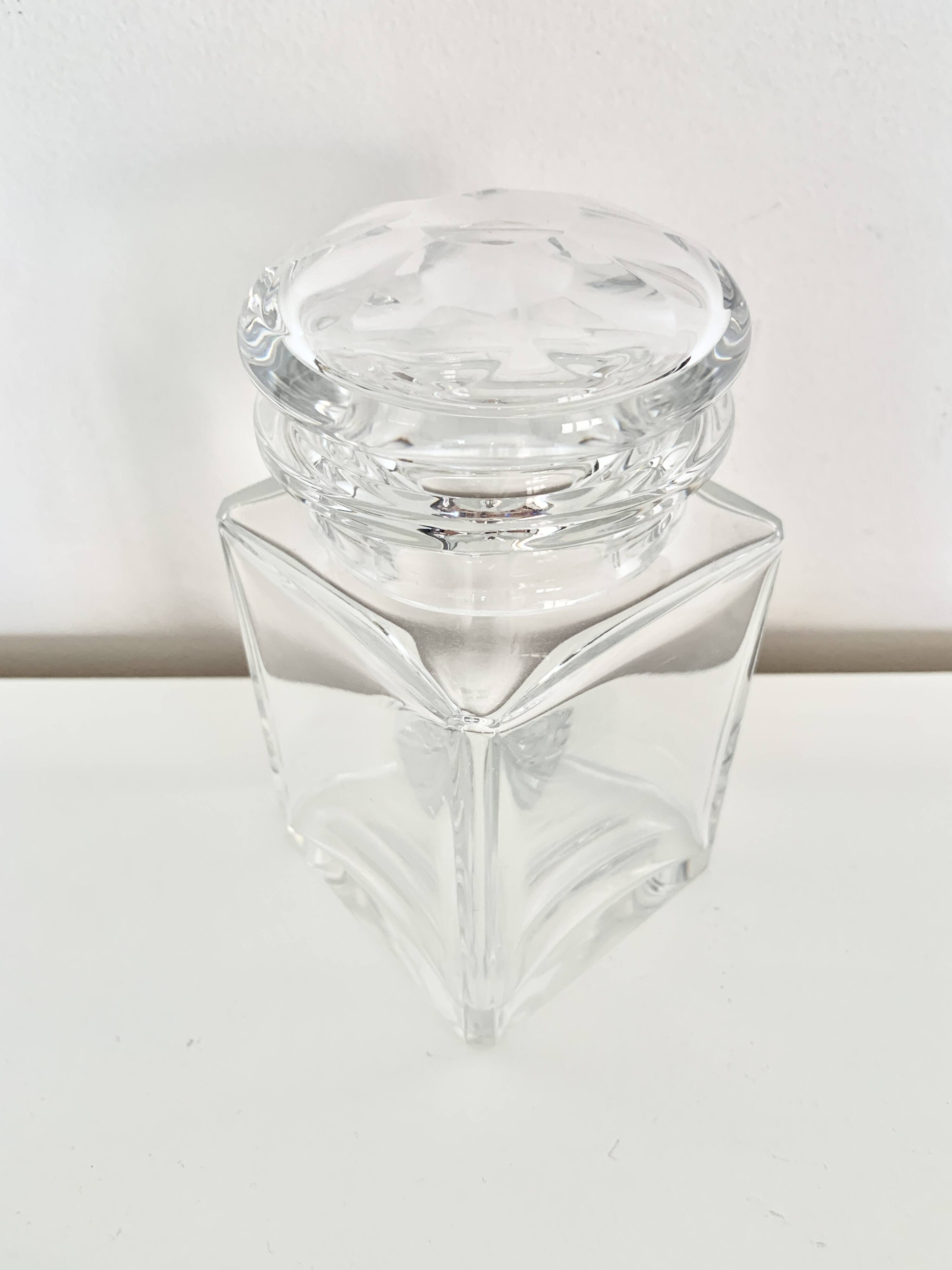 Pot couvert Baccarat en cristal