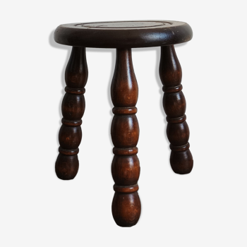 Tripod stool