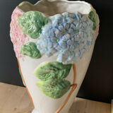 Ceramic vase slip flowers