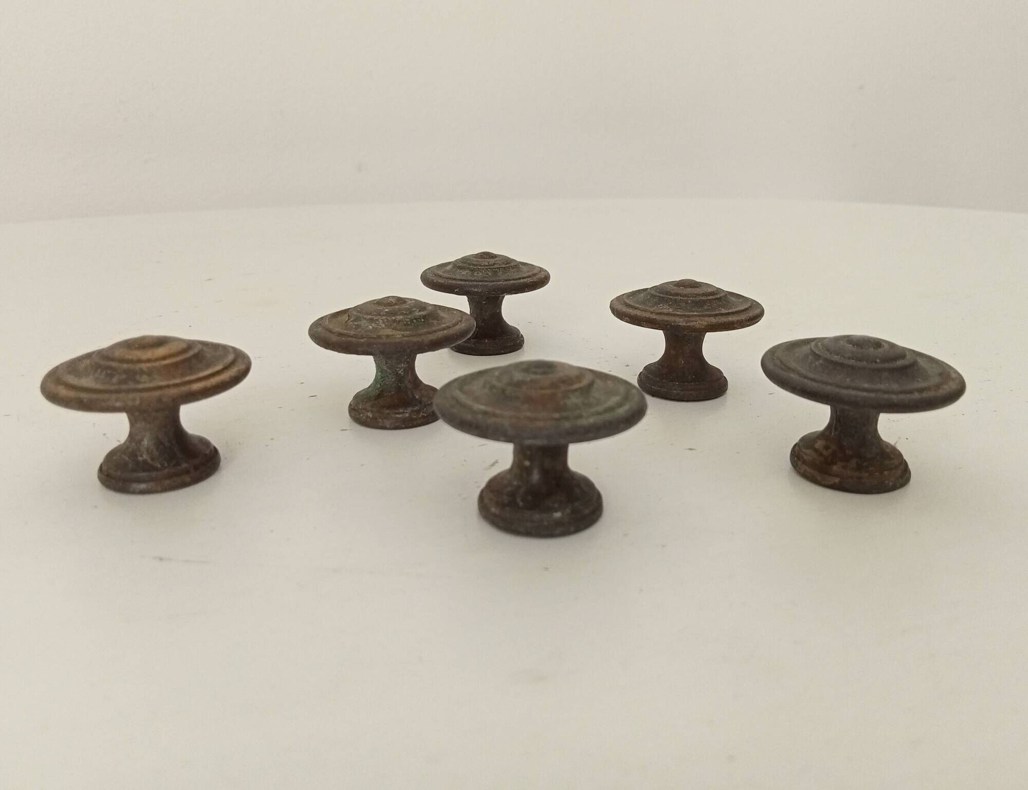 Pair of antique furniture knob handles in solid gilded brass