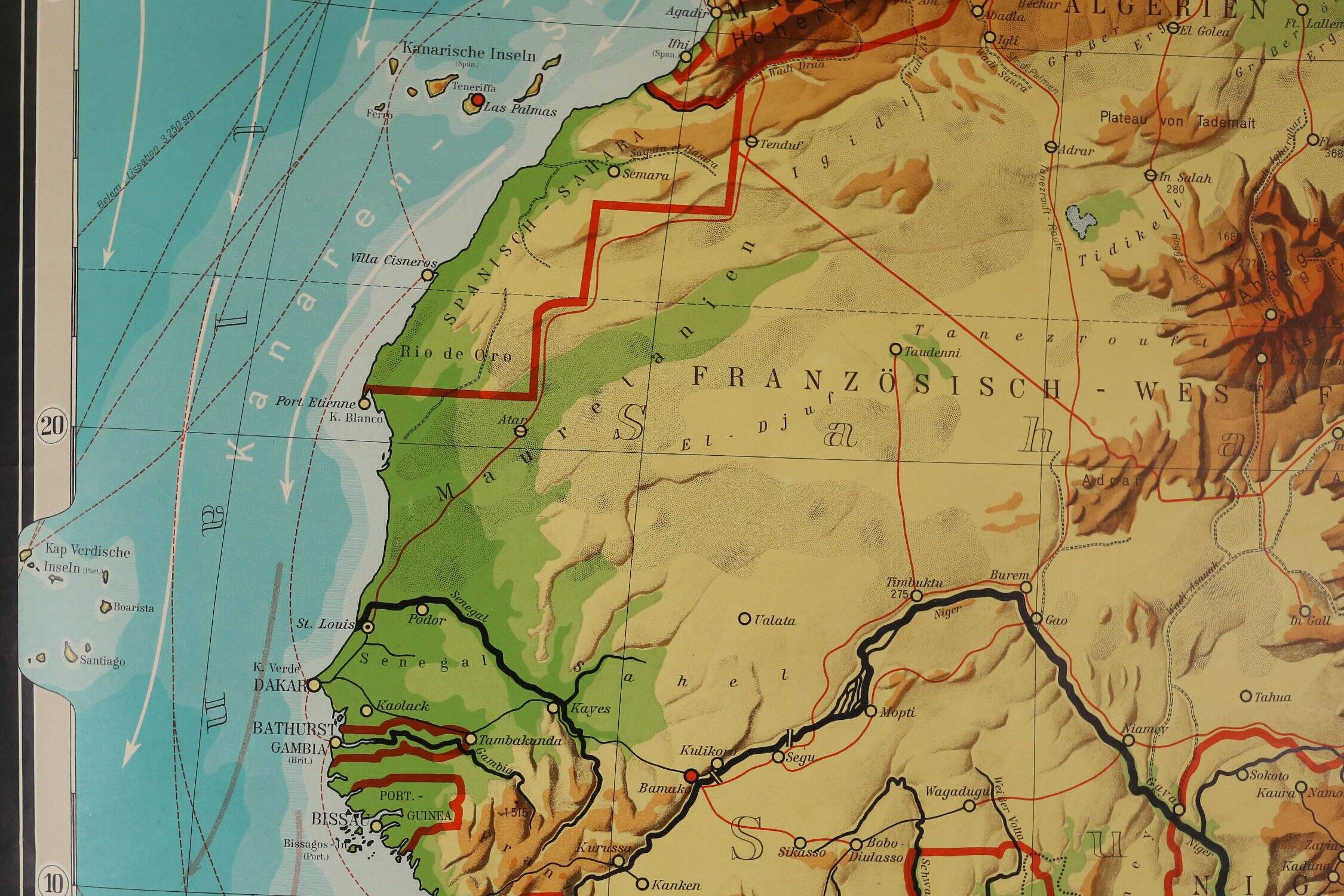 Large Educational Wall Chart or Map of Africa, Germany 1950s