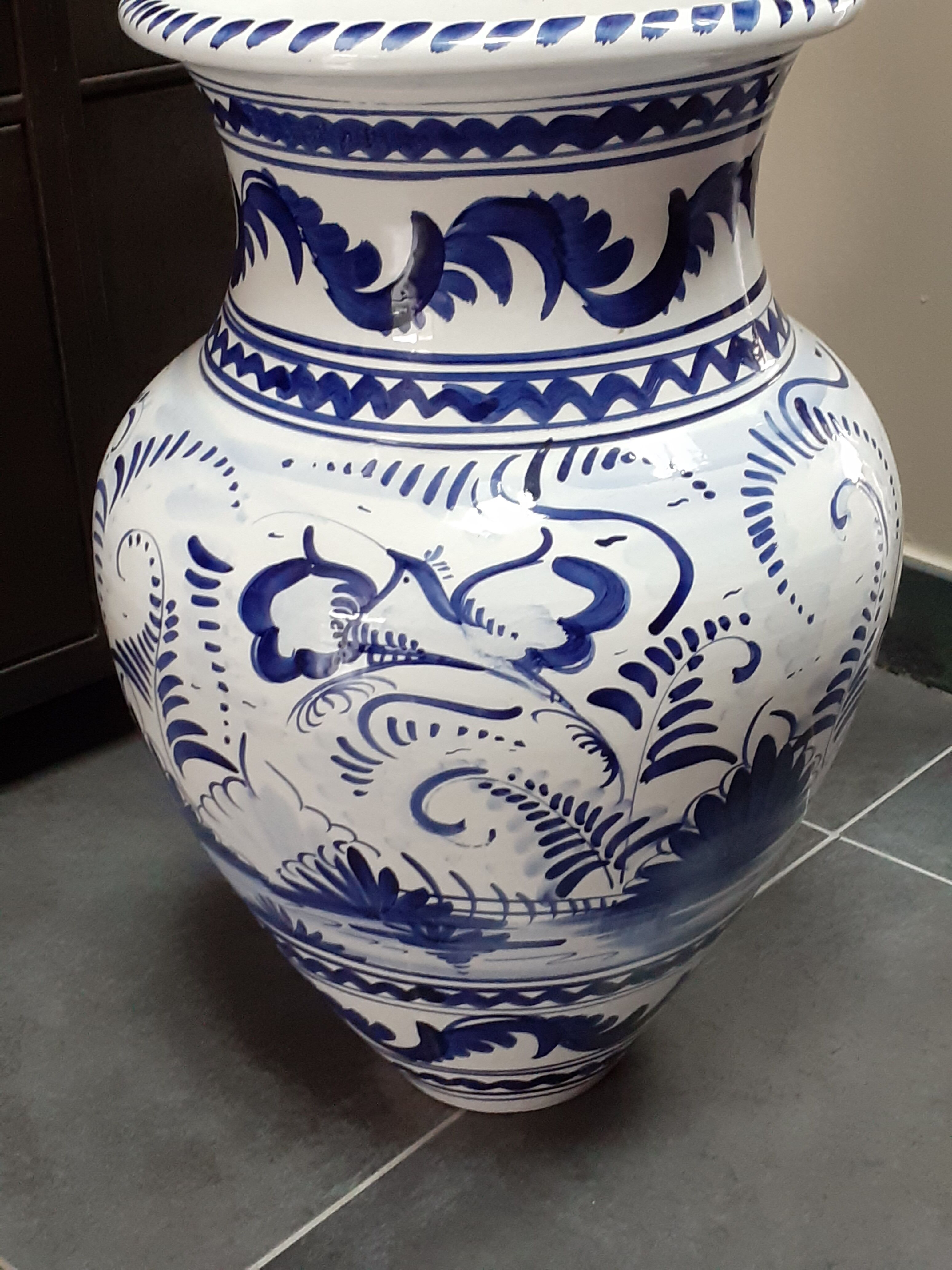 Potiche vase